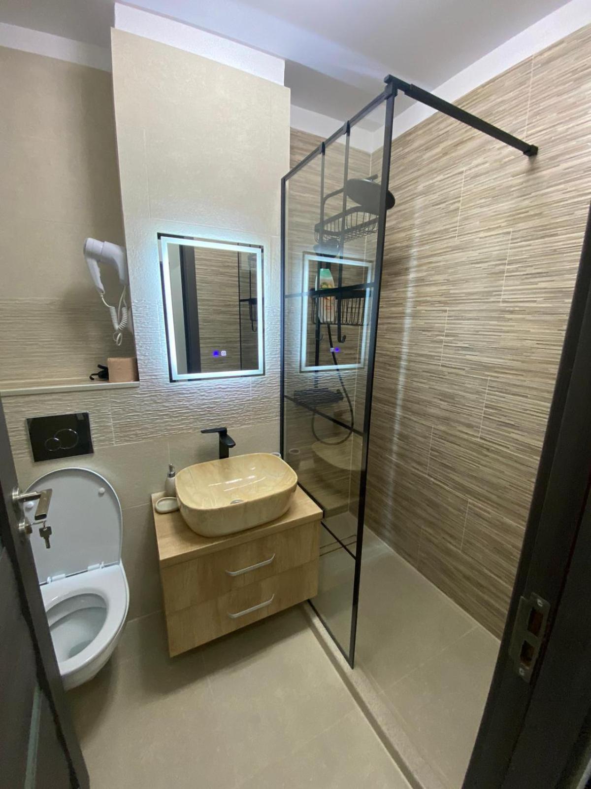 בוקרשט Studio Modern Vitan-Mihai Bravu מראה חיצוני תמונה
